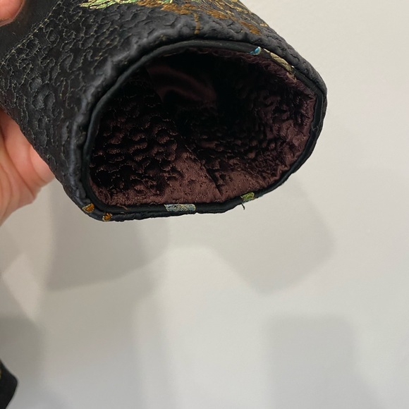 Black embroidered reversible chinoiserie jacket - Picture 7 of 9